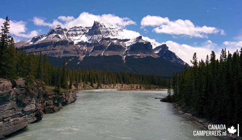Mistaya River